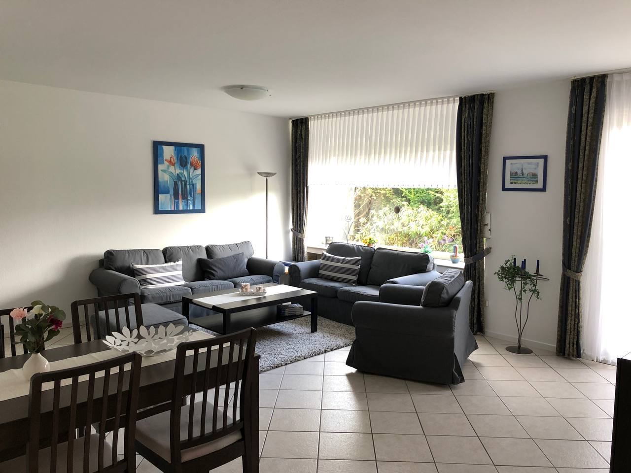Erdgeschoss · Wohnzimmer